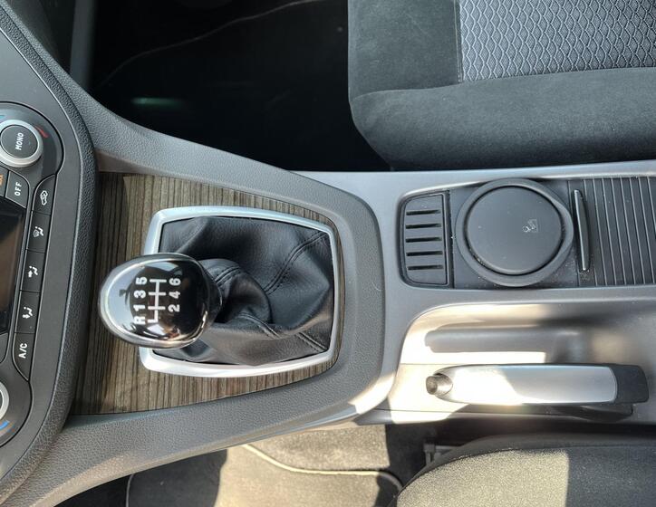 Ford C-MAX 21