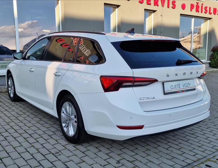 Škoda Octavia 8