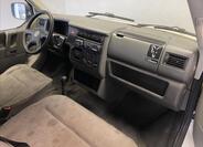 Volkswagen Transporter 11