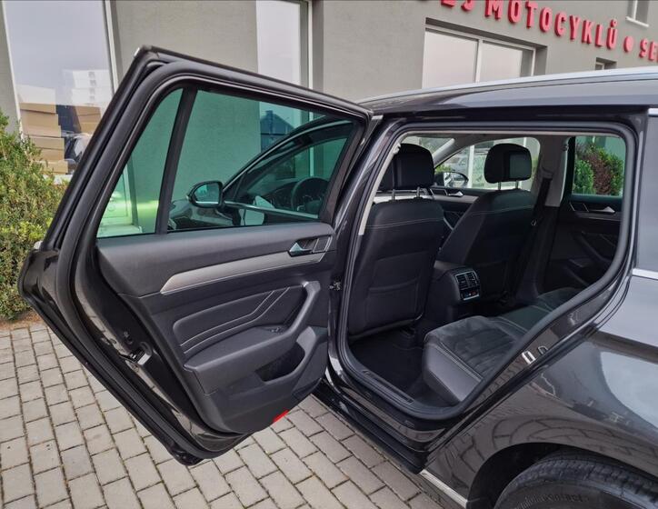 Volkswagen Passat 18