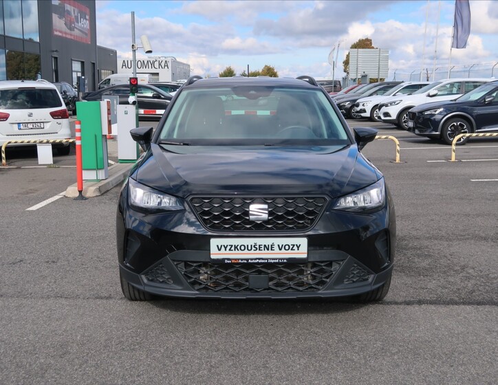 Seat Arona 4