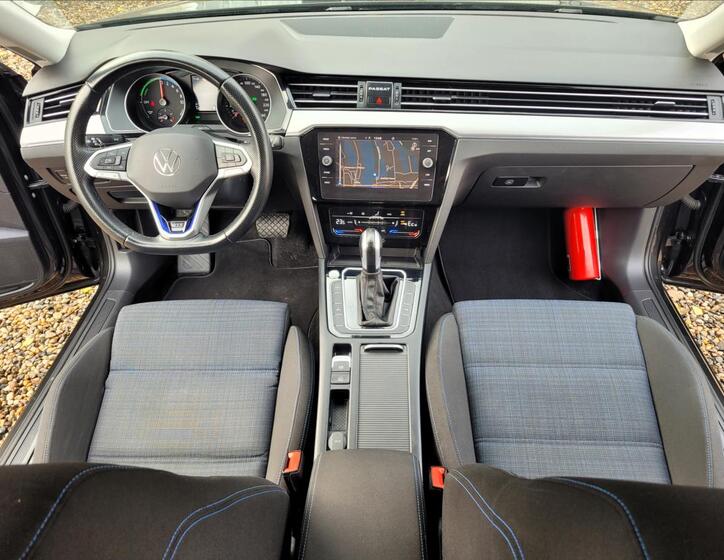 Volkswagen Passat 19