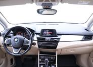 BMW Řada 2 30