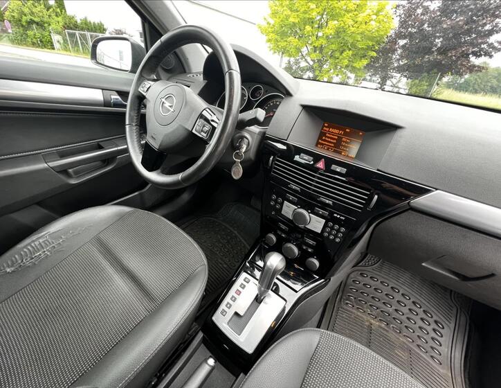 Opel Astra 25
