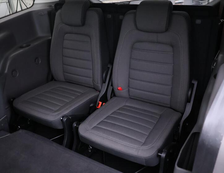 Ford Tourneo Connect 17