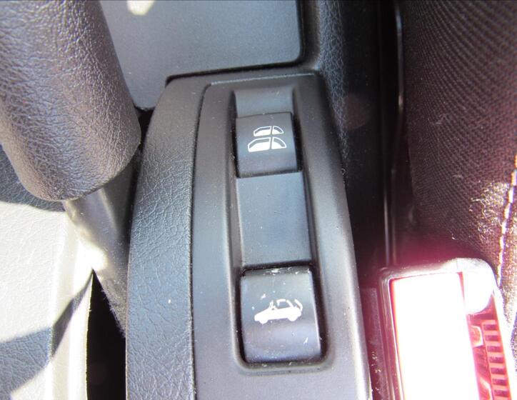 Peugeot 207 28