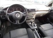 Volkswagen Passat 16