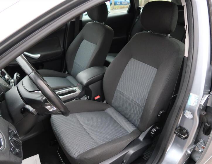 Ford Mondeo 10
