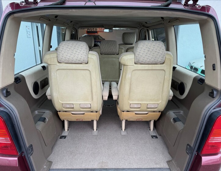 Mercedes-Benz Vito 19