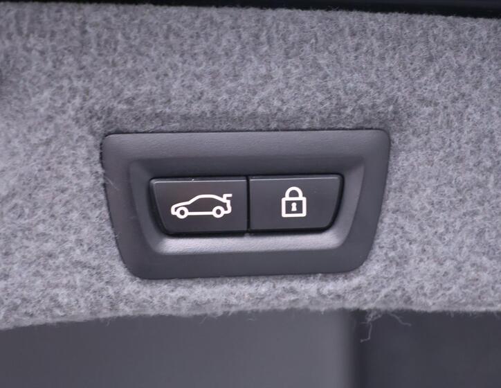 BMW Řada 7 10