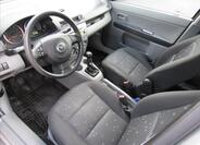 Mazda 2 9