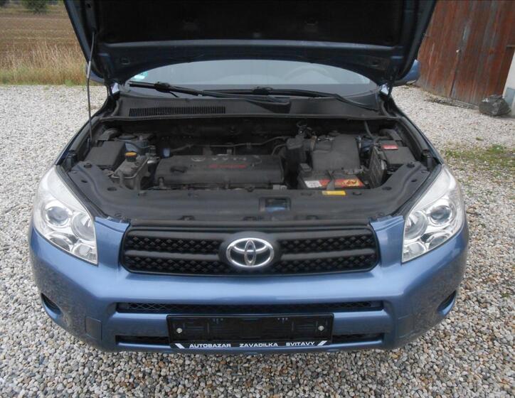 Toyota RAV4 20
