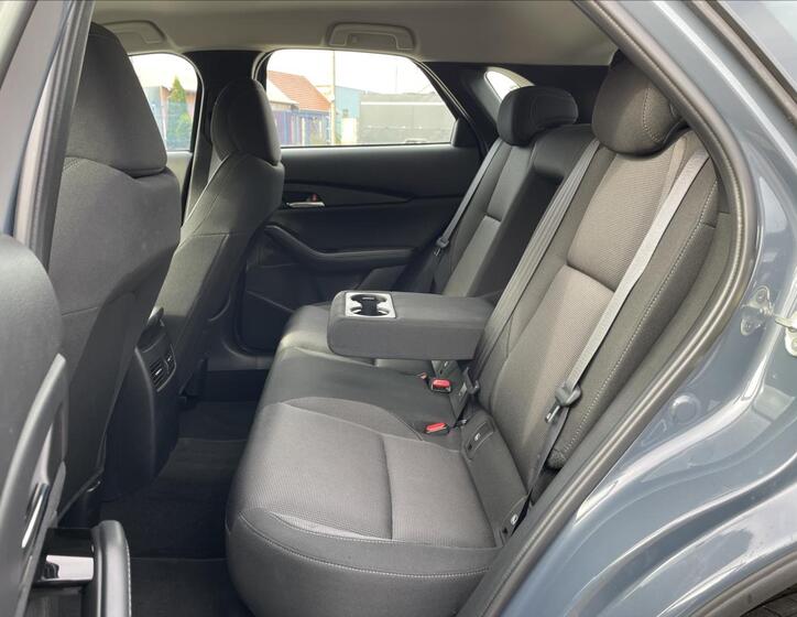 Mazda CX-30 41