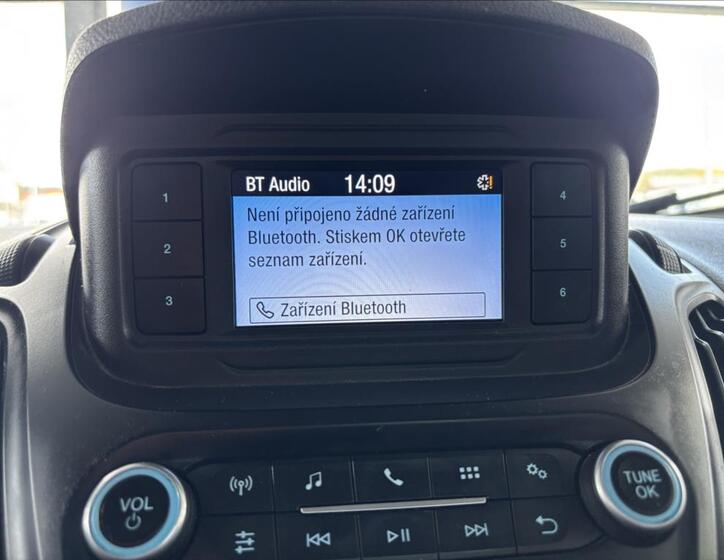 Ford Tourneo Courier 17