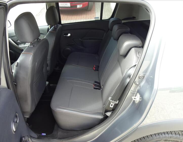 Dacia Sandero 20