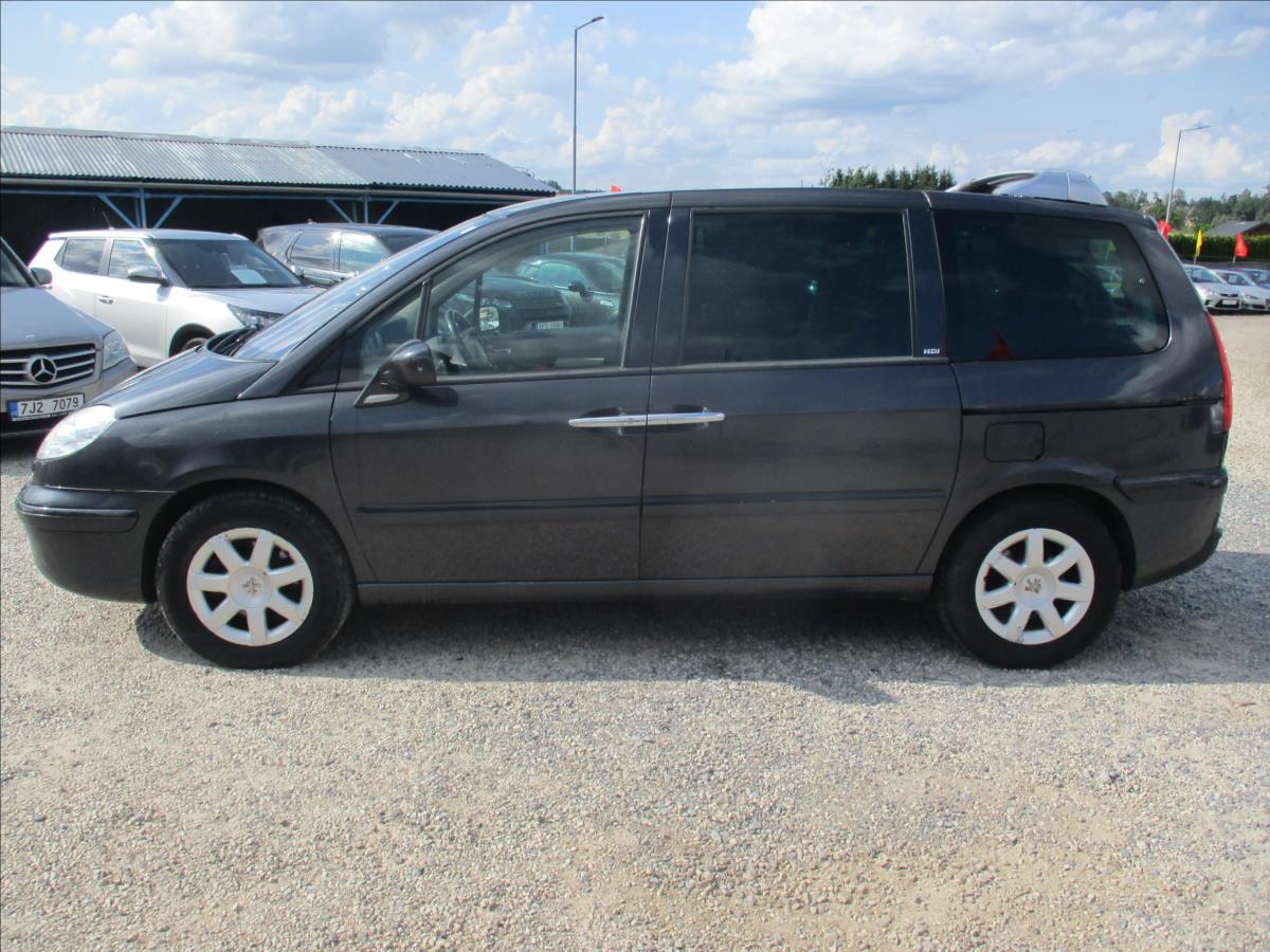 Peugeot 807