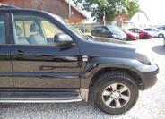 Toyota Land Cruiser 4