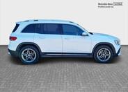 Mercedes-Benz GLB 6