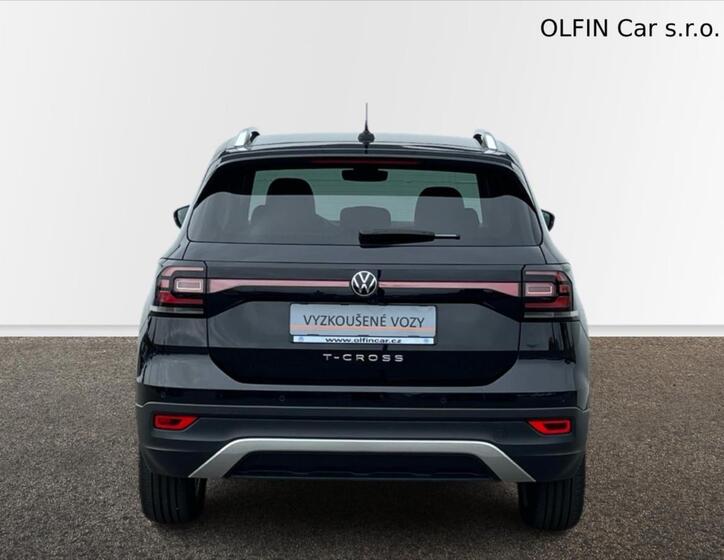 Volkswagen T-Cross 8