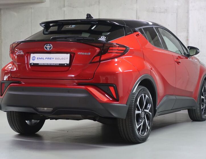 Toyota C-HR 5