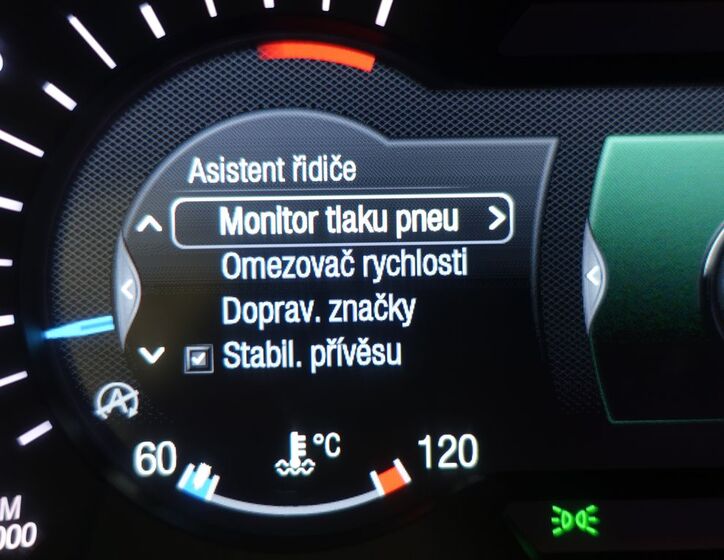 Ford S-MAX 14