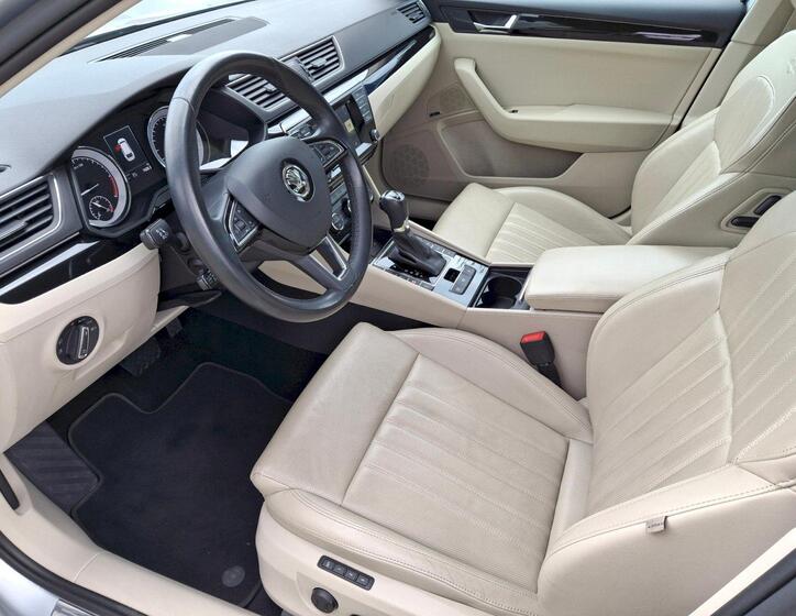 Škoda Superb 7