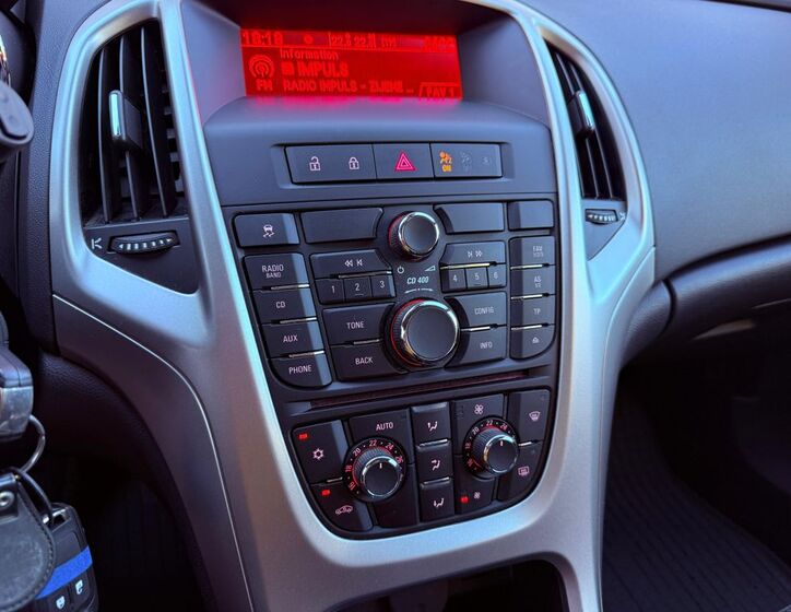 Opel Astra 17