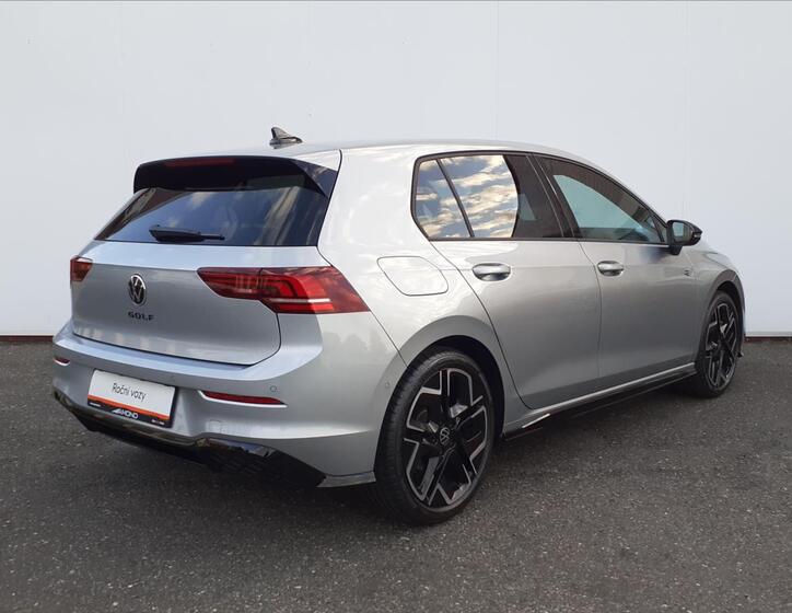 Volkswagen Golf 2
