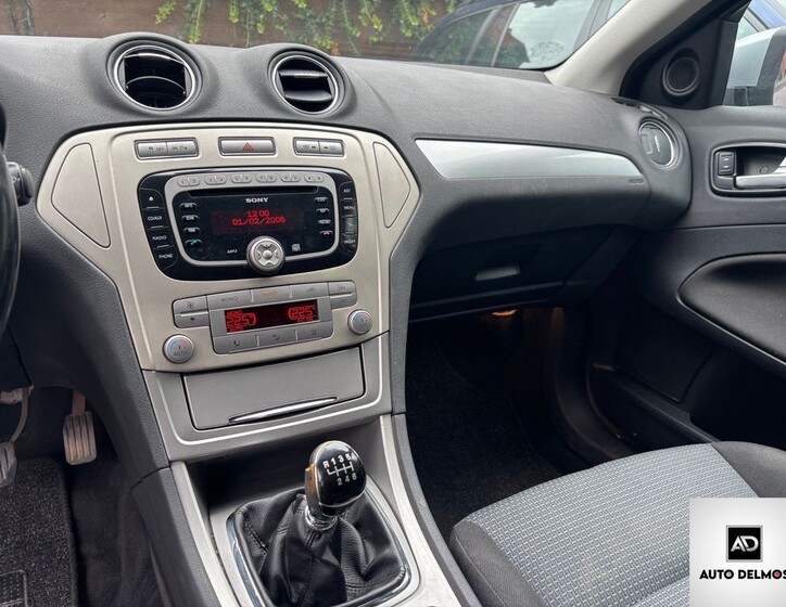 Ford Mondeo 21