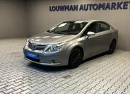 Toyota Avensis 1