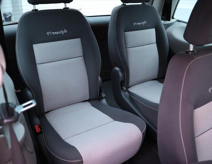 Volkswagen Sharan 16