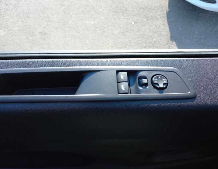Toyota ProAce 17
