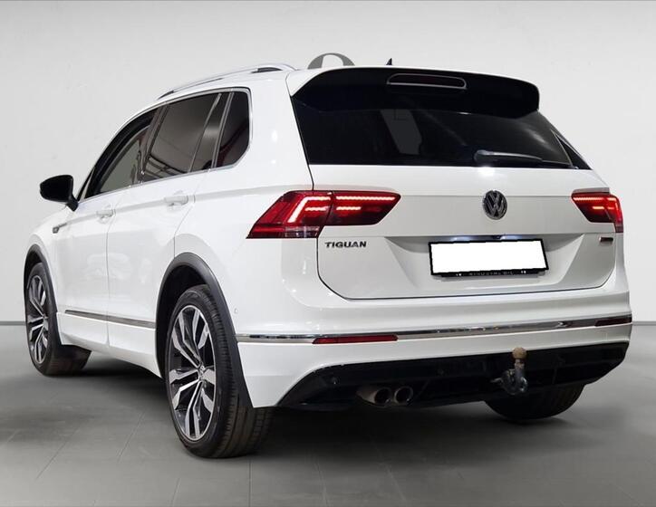 Volkswagen Tiguan 6