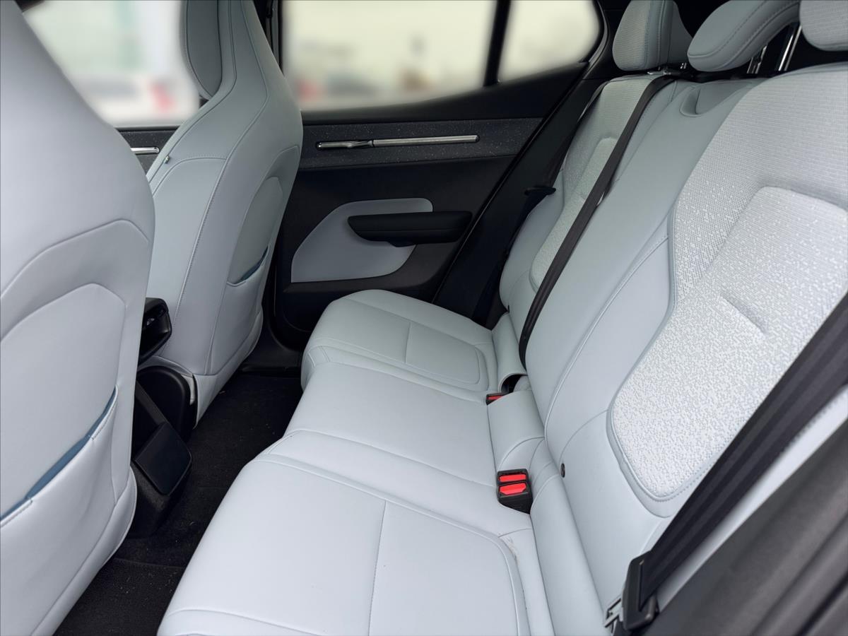 Volvo EX30