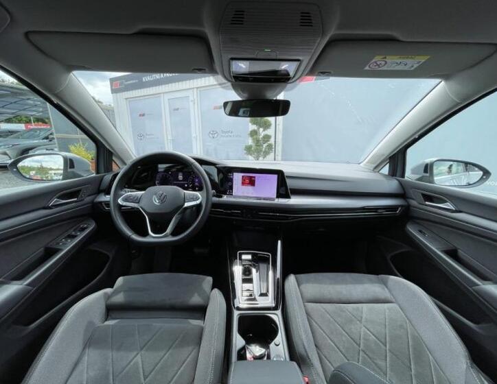 Volkswagen Golf 22