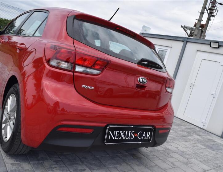 KIA Rio 12