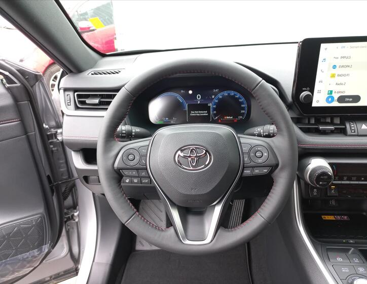 Toyota RAV4 19