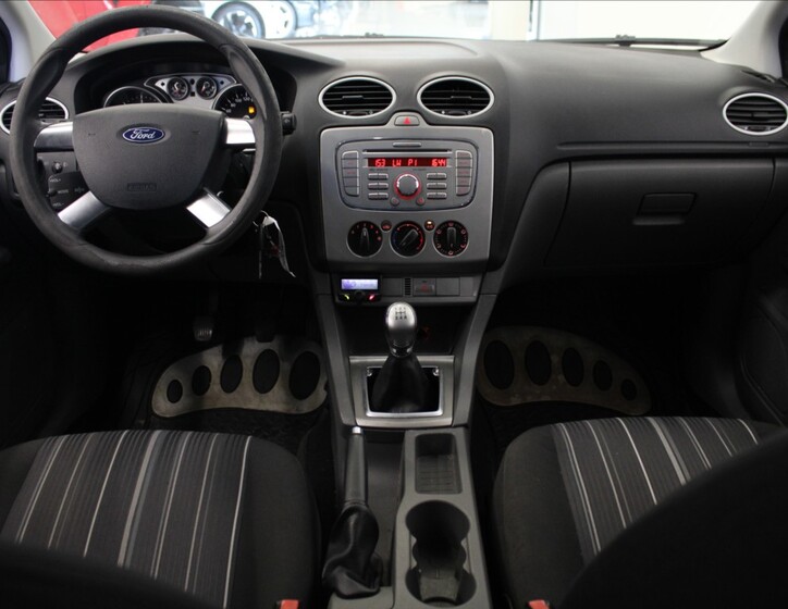 Ford Focus 8