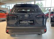 Toyota Corolla Cross 6