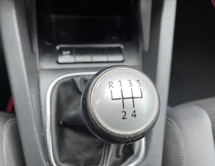 Volkswagen Golf 20