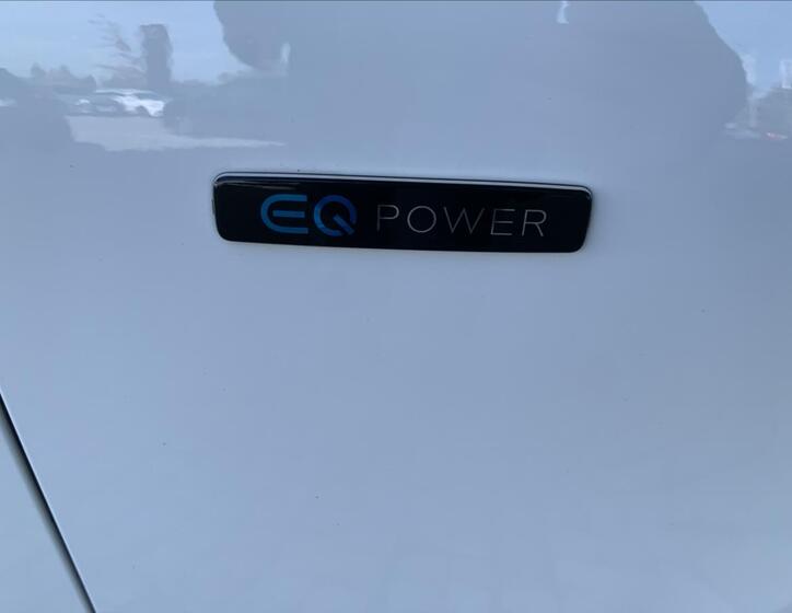 Mercedes-Benz Třídy E 38