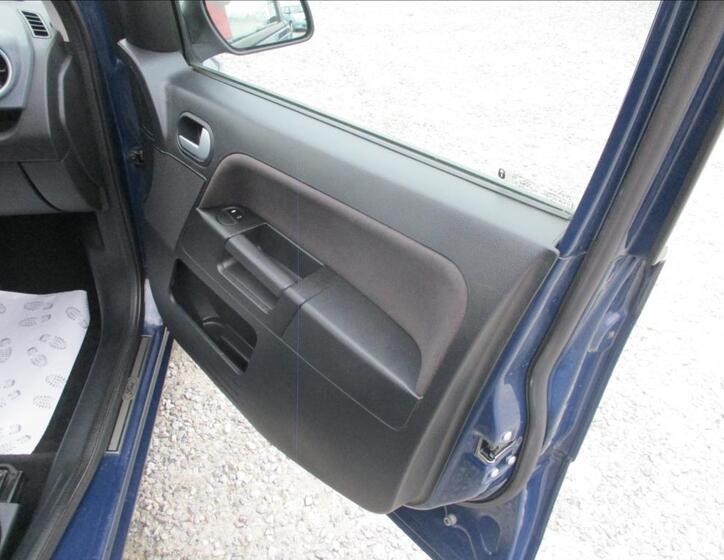 Ford Fusion 10
