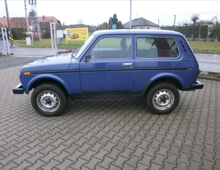Lada Niva 5