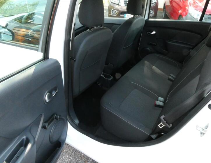 Dacia Sandero 17