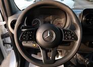 Mercedes-Benz Sprinter 16