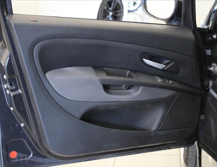 Fiat Linea 12