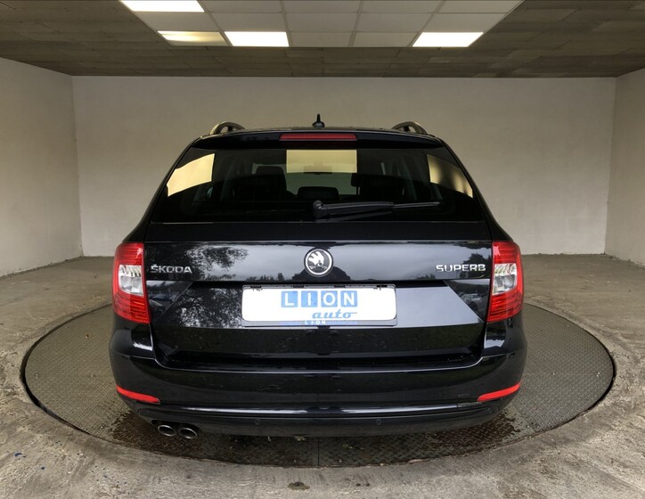 Škoda Superb 6