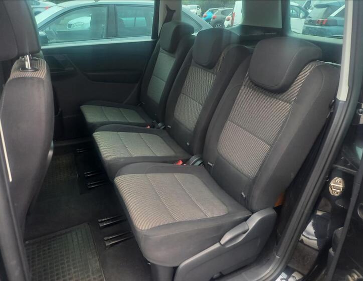 Volkswagen Sharan 17