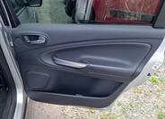 Ford S-MAX 22