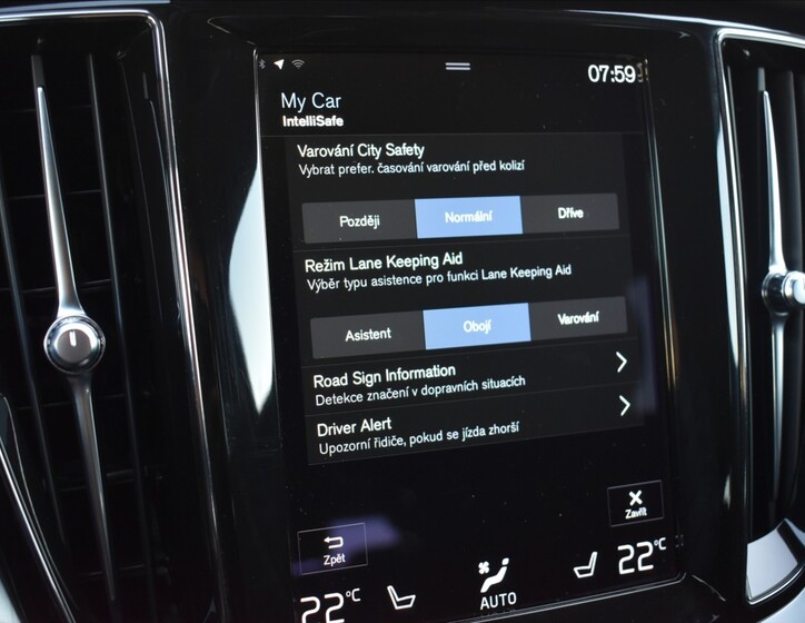 Volvo V60 32